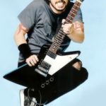 dave grohl Gibson explorer 2